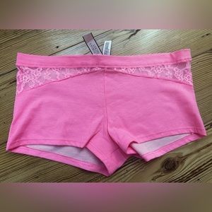 Victoria’s Secret Boy Short - Size Medium